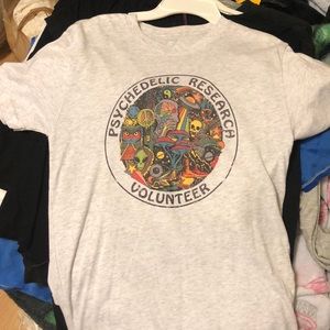 Psychedelic graphic Tshirt S